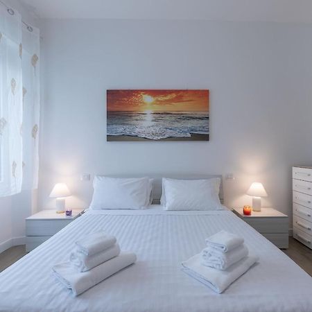 Santacroce Lovely Apartment In فلورنس المظهر الخارجي الصورة