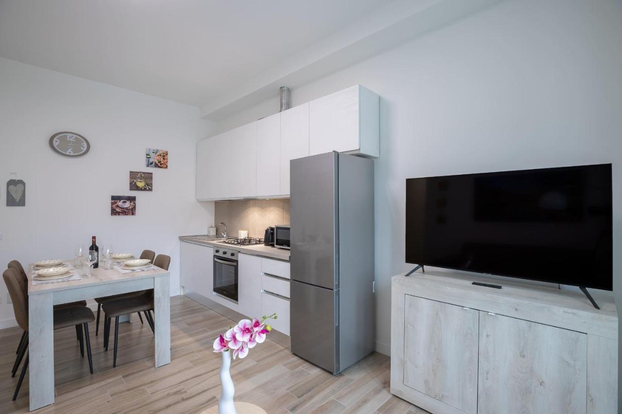 Santacroce Lovely Apartment In فلورنس المظهر الخارجي الصورة